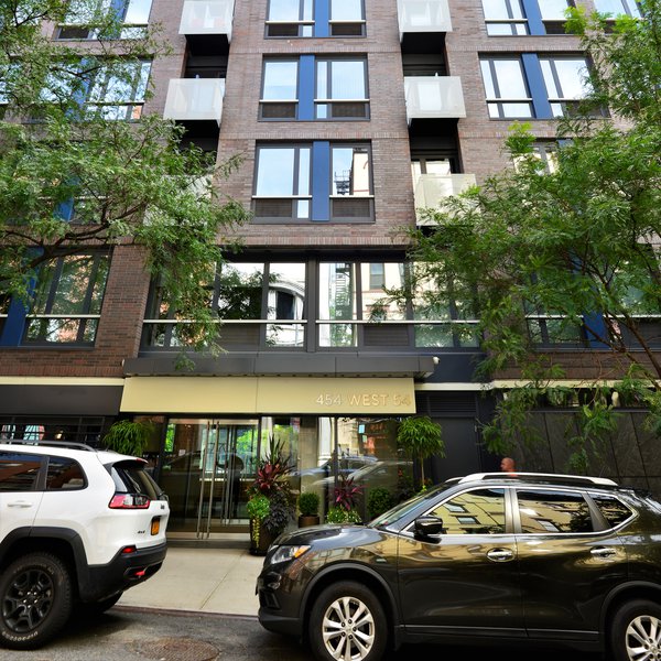
            Griffin Court Condominium Building, 454 West 54th Street, New York, NY, 10019, NYC NYC Condos        